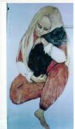 Une petite fille au longs cheveux blonds câline un gros chat gris. Peinture glycérophtalique, sur une porte dont on distingue les gonds, sur la gauche et la poignée sur la droite